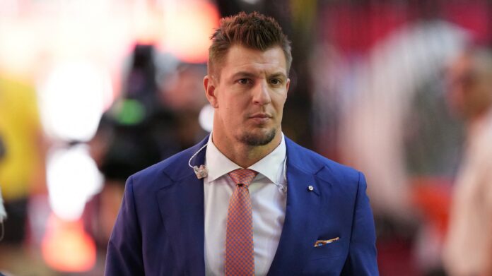 Gronk Says 49ers Beat Themselves More Than Falcons Won